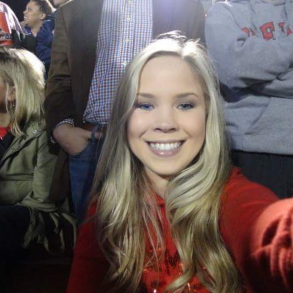 Meet Your Posher - Picture 5 of 8